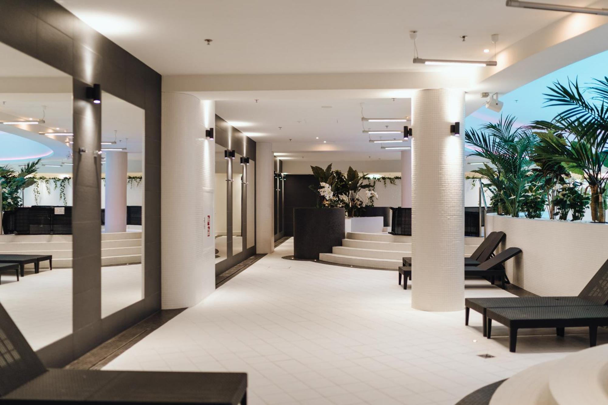 Hanza Tower Lux Sauna&Pool シュチェチン エクステリア 写真